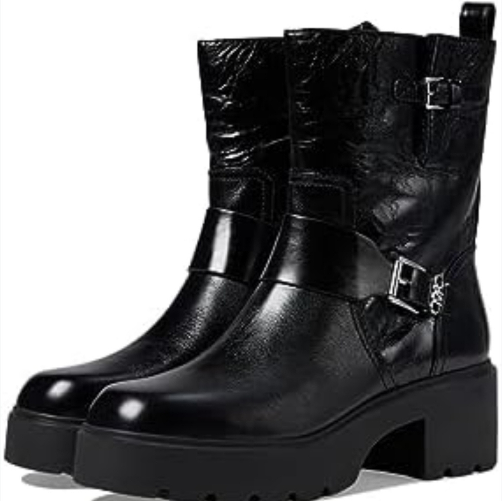 New Women's Michael Kors Perry Crinkled Patent Leather Boot - Picture 7 of 16